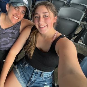 Meet your Posher, Gianna